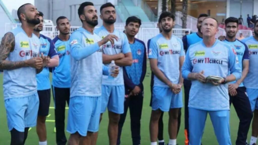 Team members of the Lucknow Super Giants work out at the Bharat Ratna Shri Atal Bihari Vajpayee Ekana Cricket Stadium (HT PRINT)