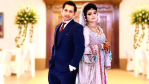 Syeda Khusbaht Shah, Sarfaraz Ahmed with his wife,