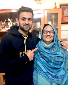 Shoaib Malik Mother, Sultana Malik,