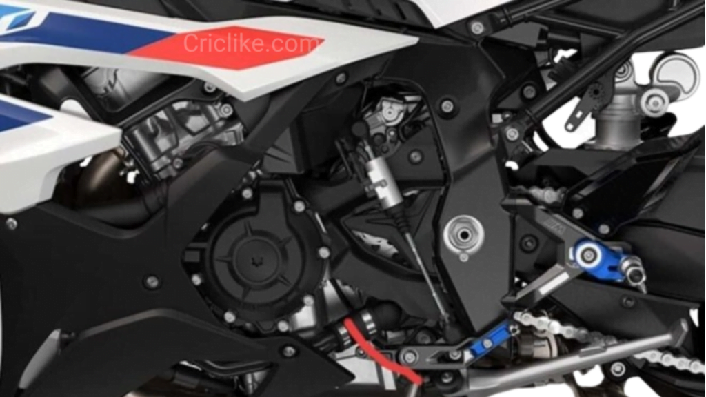 BMW S1000RR Engine